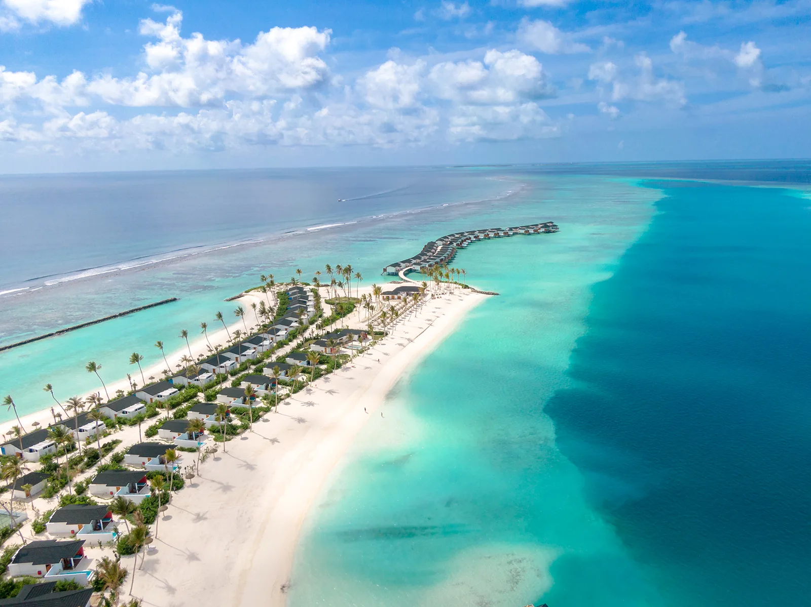 Joy Island Maldives 5*